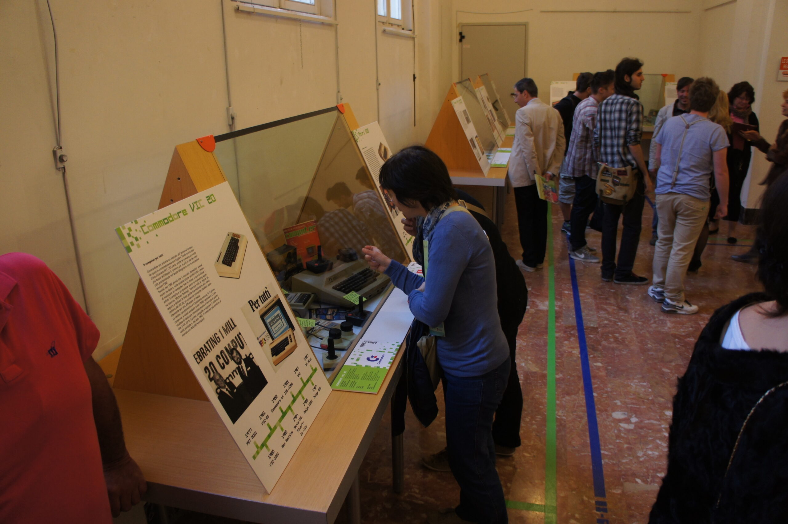 1977-1987 Quando il computer divenne Personal, Palazzo dei convegni di Jesi